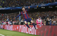 Chùm ảnh: Hóa 'siêu nhân', Messi giúp Barca đặt một chân vào CK Champions League