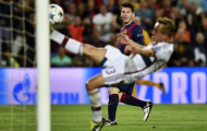 Pique: 'Pep đã đúng, không thể chặn Messi'