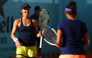 Hingis và Mirza tìm lại mạch chiến thắng