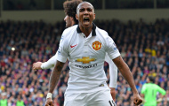 Đá như lên đồng, Ashley Young phải được lên tuyển