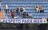 CĐV Real Madrid ủng hộ Iker Casillas