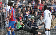 Cuộc đua Găng tay vàng: De Gea hết cơ hội
