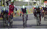 Giải xe đạp toàn quốc về nông thôn 2015 (chặng 6): Nỗ lực tranh chấp áo vàng không thành công