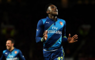 Video: Món quà Danny Welbeck nhận được từ Valencia