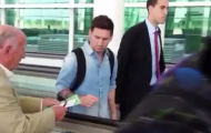 Messi bị tố lạnh nhạt với CĐV lớn tuổi