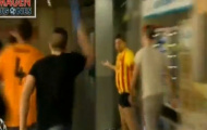 CĐV Real Madrid “hổ báo”, tấn công fan Barca