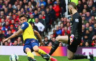 Henry đã đúng: Với Giroud, Arsenal không thể vô địch