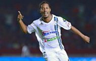 Video: Ronaldinho lại phô diễn kỹ thuật chuyền bóng siêu hạng