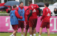 Nóng! Sao Bayern Munich suýt đánh nhau trên sân tập