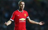 Man United sắp tống khứ Jonny Evans