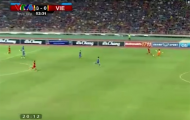 Video: Pha cản phá của Manuel Neuer 'Đông Nam Á'