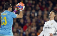 Bravo mang về thêm danh hiệu cho Barcelona