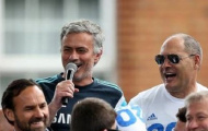 Hết hồn với giọng hát 'trời phú' của Mourinho