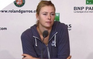 Than mệt bỏ phỏng vấn, Sharapova bị CĐV la ó