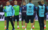 Dnipro thừa nhận lo lắng trước thềm CK Europa League