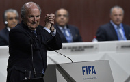 Đối thủ bỏ cuộc, Blatter tái đắc cử chủ tịch FIFA