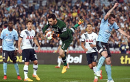 Manchester United nhận cái lắc đầu từ Hugo Lloris