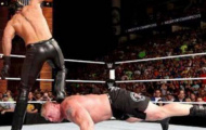 Video: Những pha Curb Stomp đáng nhớ tại WWE