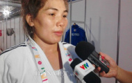 Võ sĩ judo Như Ý bật khóc nức nở sau khi đoạt HCV ở tuổi 34