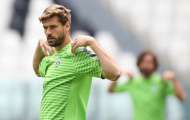 Arsenal chi 6 triệu bảng mua 'hàng khuyến mãi' Llorente