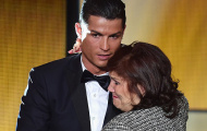 Mẹ Cristiano Ronaldo bị tạm giữ vì mang quá nhiều... tiền