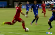 Video: Tình huống xứng đáng được hưởng penalty của U23 Việt Nam
