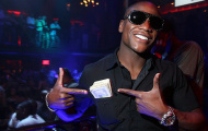 Floyd Mayweather đốt 35.000 USD chỉ sau một đêm thác loạn