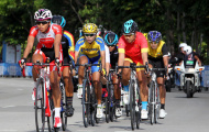 Xe đạp: Bị VĐV Thái Lan chơi xấu, Nguyễn Thị Thật giành HCV