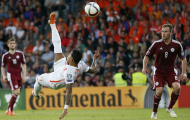 Depay ‘tuyệt vọng’ tìm bàn thắng không thành