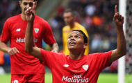 Man United sắp vuột mất Carlos Bacca?
