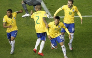Mắc lỗi ngớ ngẩn, Neymar 'ăn' thẻ từ trọng tài