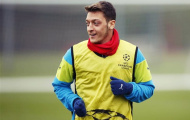 Sao Arsenal tiết lộ 2 điểm yếu của Mesut Oezil