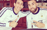 Van Gaal nhờ vả Di Maria lôi kéo Otamendi