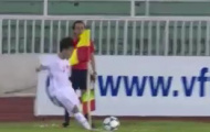 Video: Hai pha làm bàn từ chấm phạt góc của Nguyễn Thị Tuyết Dung