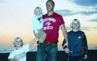 Gudjohnsen 'con' gây ấn tượng mạnh