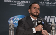 CM Punk mua nhà mới vì UFC