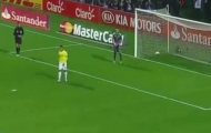 Video: Hai cú sút penalty 'bắn chim' của Colombia