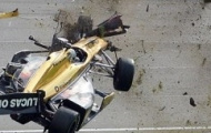 Tai nạn kinh hoàng ở giải đua IndyCar Series