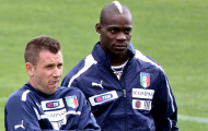 Kế hoạch song sát siêu quậy Balotelli-Cassano phá sản