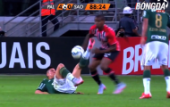 Video: Rô béo, rô vẩu, rô điệu phải ngả mũ với pha xử lý tại giải VĐQG Brazil