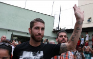 Vụ Sergio Ramos: Hoặc M.U, hoặc Real bị điên