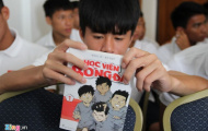 Cầu thủ HAGL coi trọng việc học hơn bóng đá