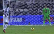 Video: Phong cách sút penalty không giống ai của Pogba
