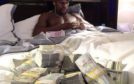 Mayweather thực sự bỏ túi bao nhiêu sau trận quyền anh thế kỷ