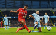 CĐV lăng mạ Sterling và con gái trên mạng xã hội