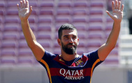 Video: Buổi tập đầu tiên của Arda Turan cùng Barca