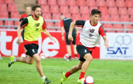 Gãy lìa chân, sao trẻ của Liverpool nghỉ đến Hè năm sau