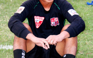 Đội bóng V-League loại thủ môn số một vì nghi 'có vấn đề'