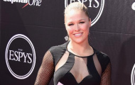 Rousey chọc tức Mayweather sau khi thắng giải ESPY