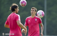 Chùm ảnh: Sao Juventus tất bật hội quân chuẩn bị cho mùa giải mới